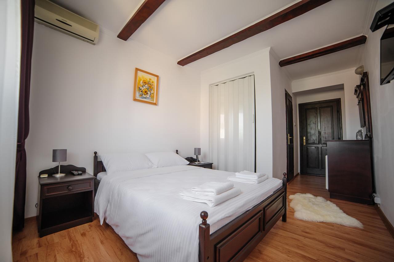 Hotel Gala Oradea Chambre photo