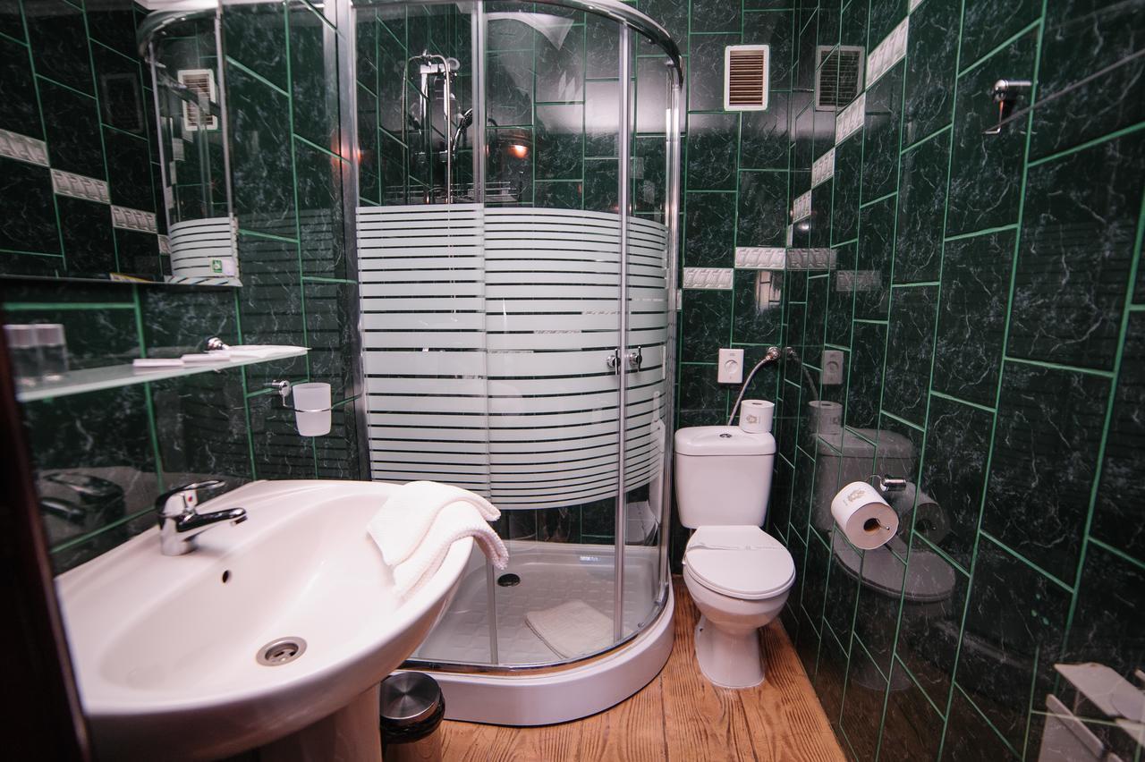 Hotel Gala Oradea Extérieur photo
